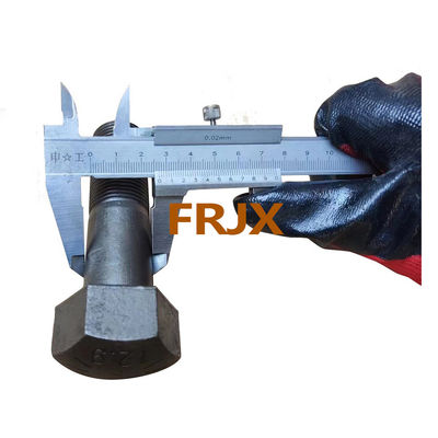 Bolsas y tuercas de excavadoras forjadas con dureza de superficie HRC52-58 Zinc Finish Forjando dientes